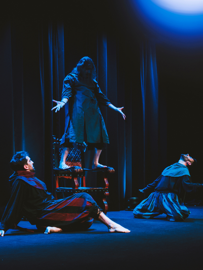 Le trône de Faltazi